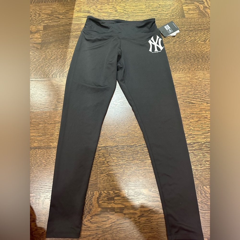New York Yankee Women’s leggings